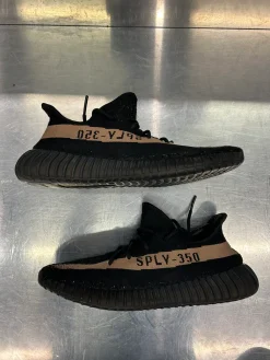 adidas Yeezy Boost 350 V2 Core Black Copper (Used)|Plus Sale