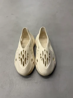 adidas Yeezy Foam RNNR Sand|PlusJ Hot