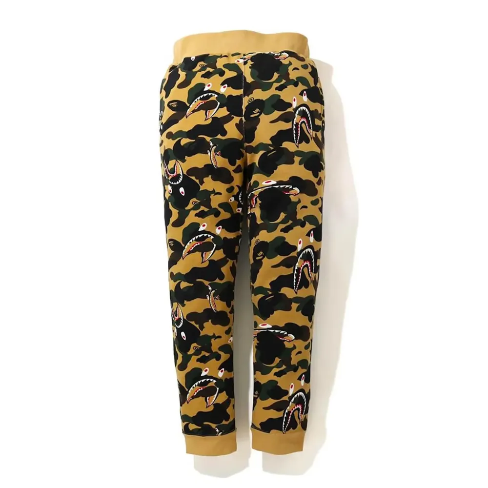 Bape Shark 1st Camo Sweat Pants Yellow (FW20)|Plus Sale