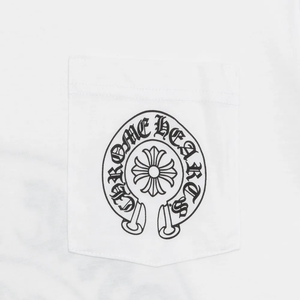 Chrome Hearts Hong Kong Horseshoe Pocket Tee White ||Plus Outlet