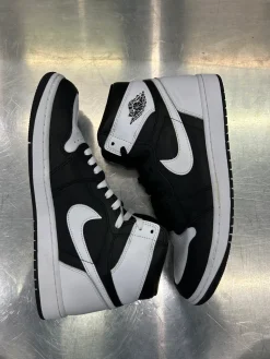 Jordan 1 Retro High OG Black White (Used)|Plus Online
