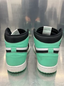 Jordan 1 Retro High OG Green Glow (Used)|Plus Sale