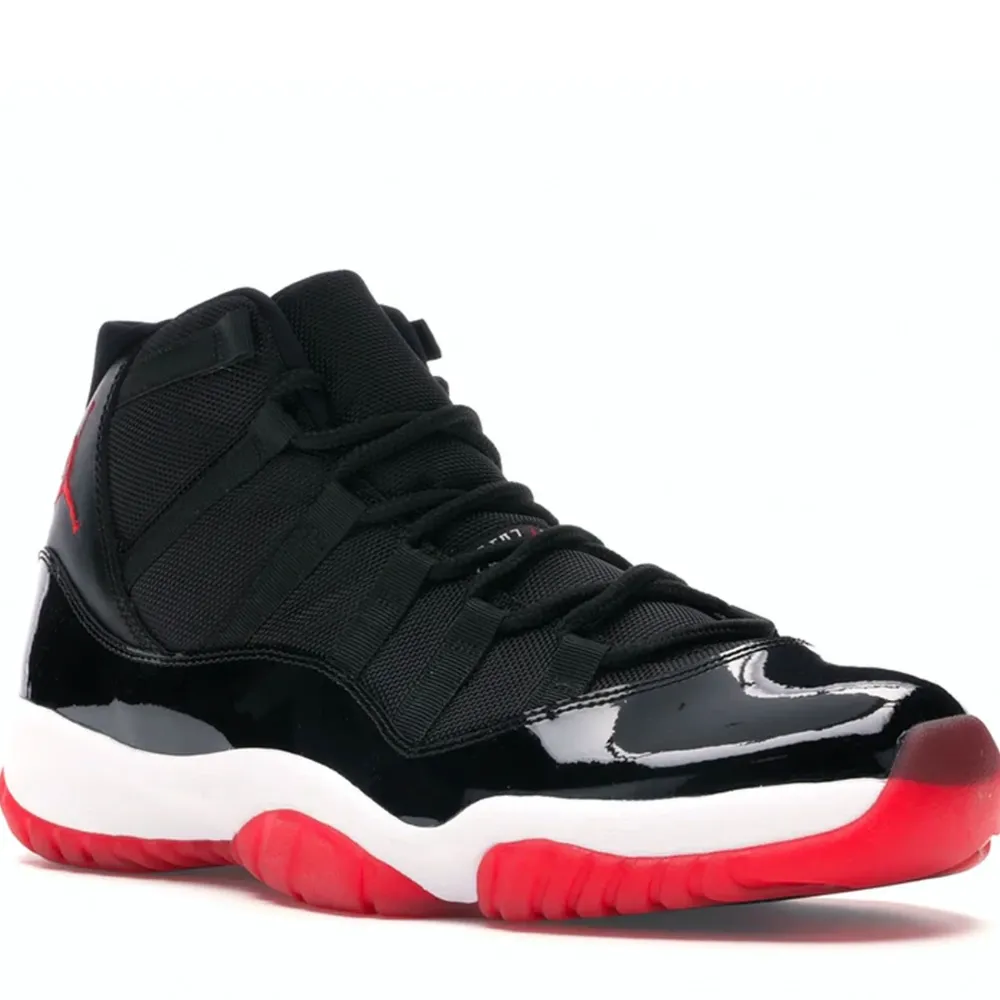 Jordan 11 Retro Playoffs (2012) ||Plus Clearance