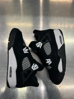 Jordan 4 Retro White Thunder (GS) (NO BOX)|Plus Hot