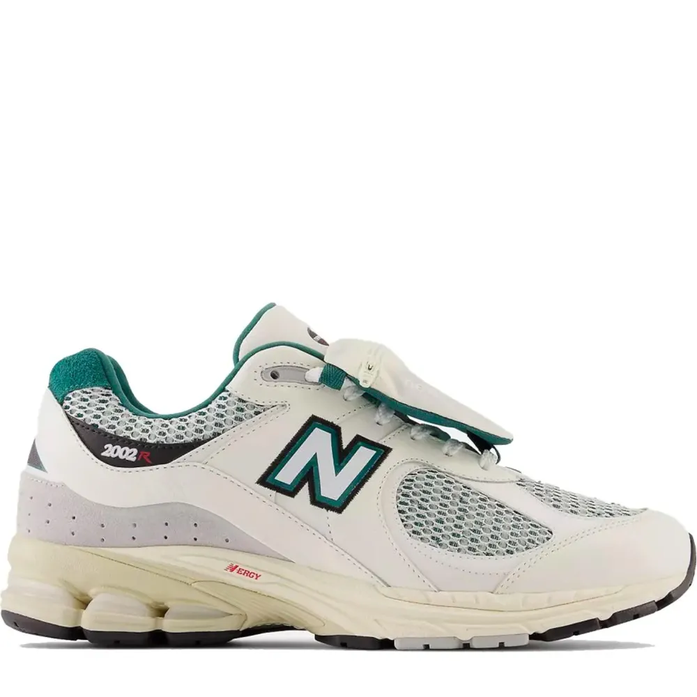 New Balance 2002R Vintage Teal Pouch ||Plus Sale