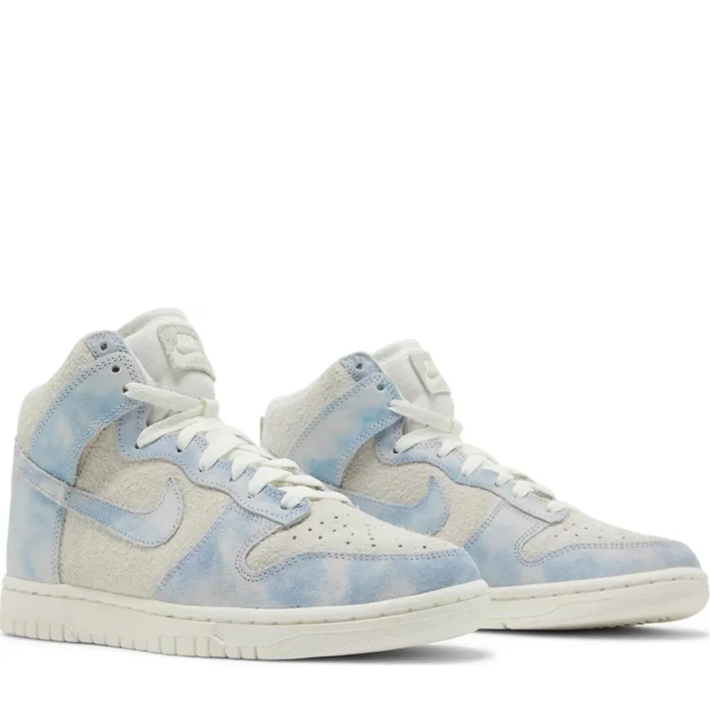 Nike Dunk High SE Clouds Celestine Blue (W) ||Plus Fashion