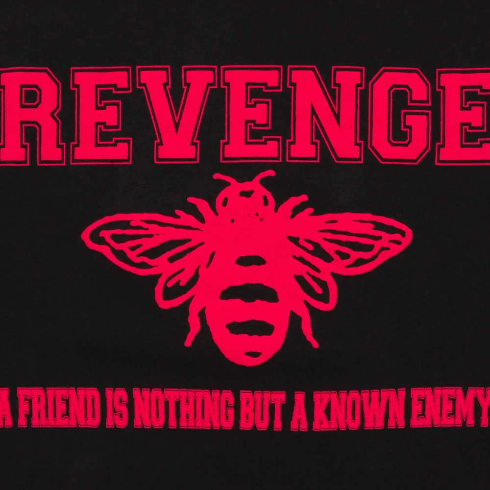 Revenge Friends Tee Black/Red | PLUS|Plus2 Sale